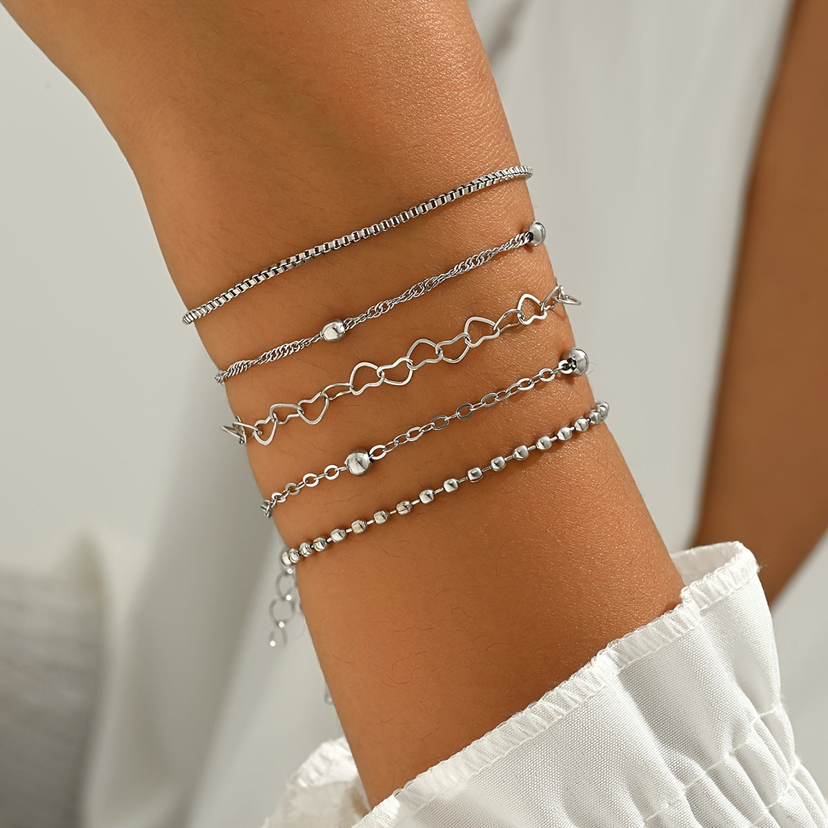 Vintage 5-Piece Necklace & Bracelet Set with Polished finish