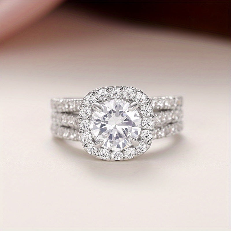 Evening Ring with Gold-tone