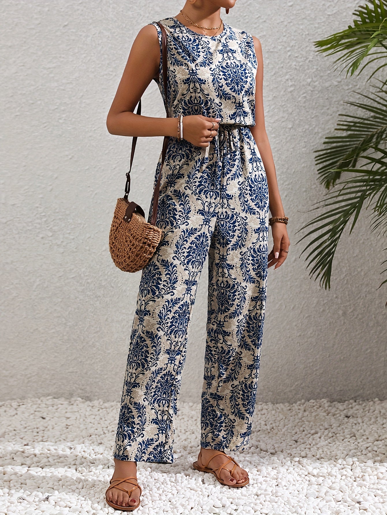 Chic Apparel