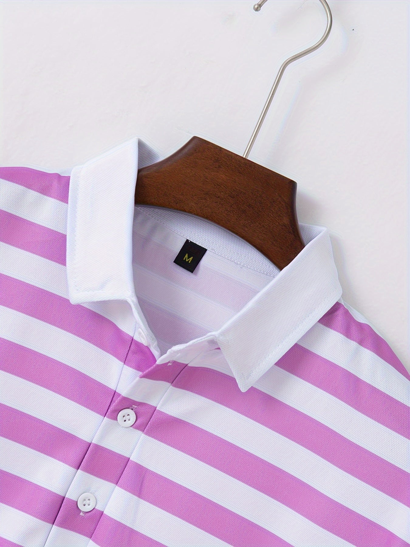 Men'S Short-Sleeve Polo Shirt with Print Stripes for Casual Summer Wear.