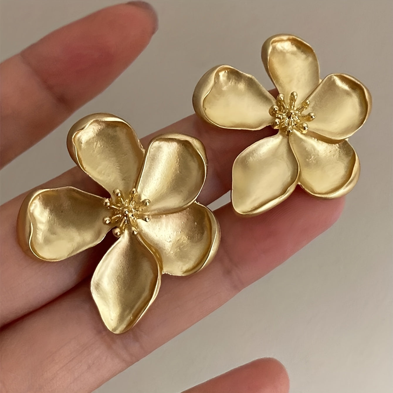 Vintage Earrings with Gold-tone
