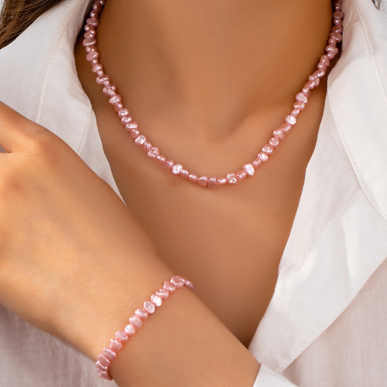 Vintage Necklace with Pearl-inspired