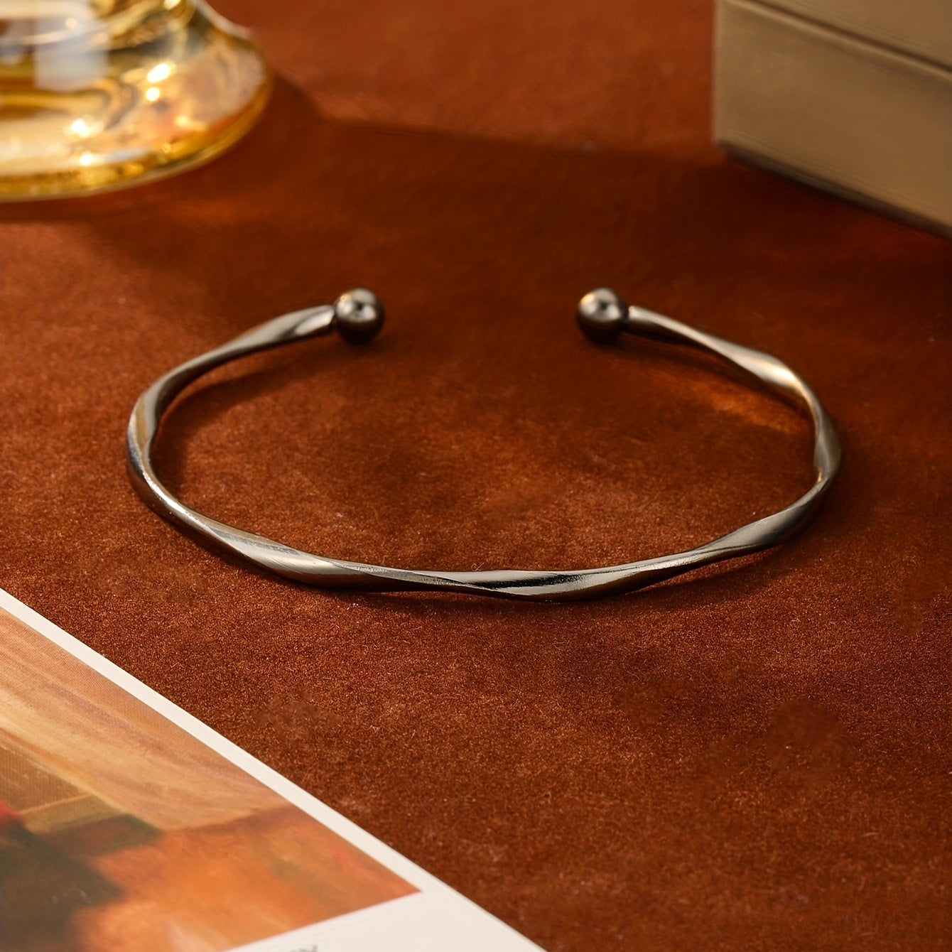 Modern 1-Piece Bracelet Set with Gold-tone