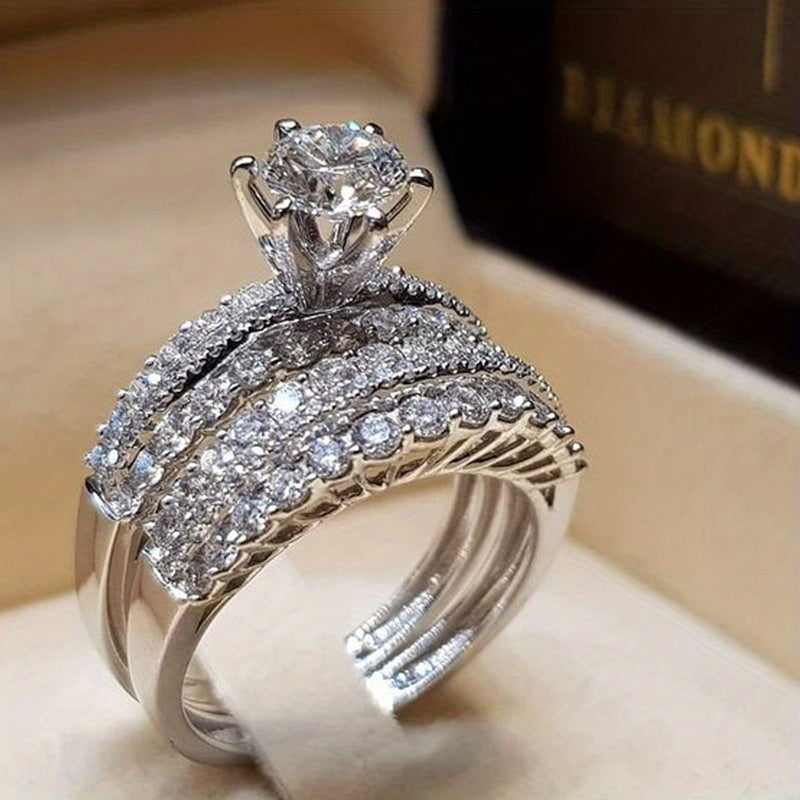 Vintage 2-Piece Ring Set with Gold-tone