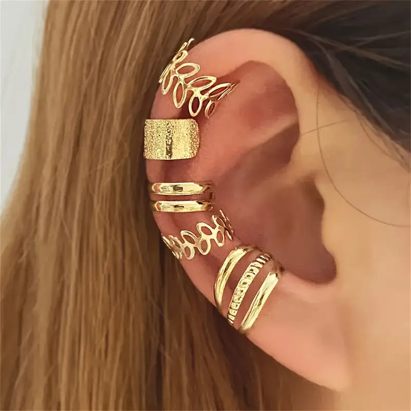 Modern Earrings with Polished finish