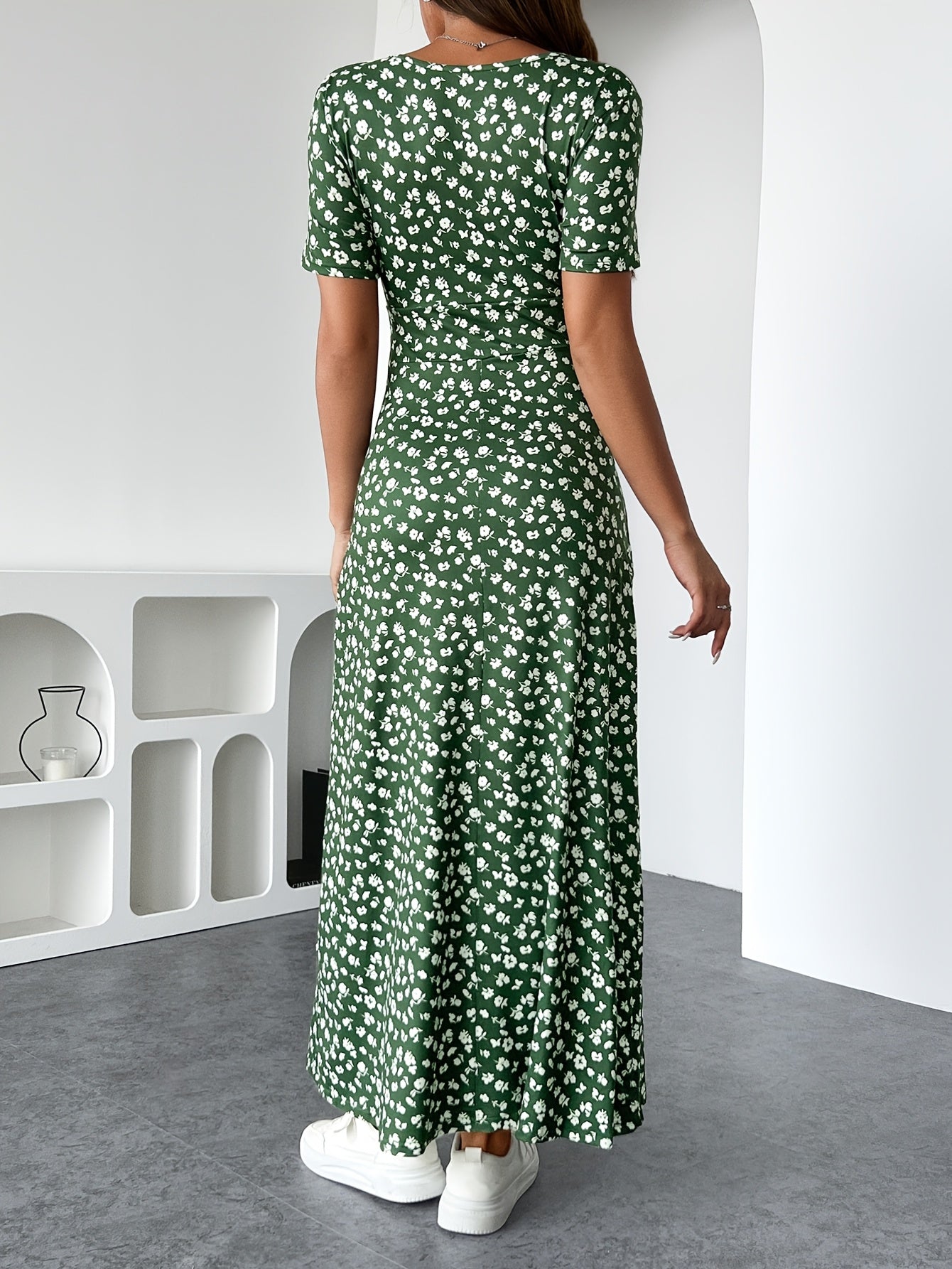 Elegant Midi Dress