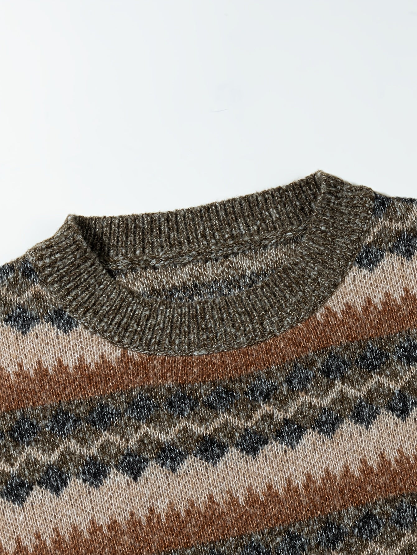 Men's Casual Color-Block Geometric Knit Sweater - Loose Fit Ribbed Detail Pullover, Machine Washable Autumn Winter Warm Crewneck Sweater for Casual Attire, Knitted Sweater, Durable Winter Wear