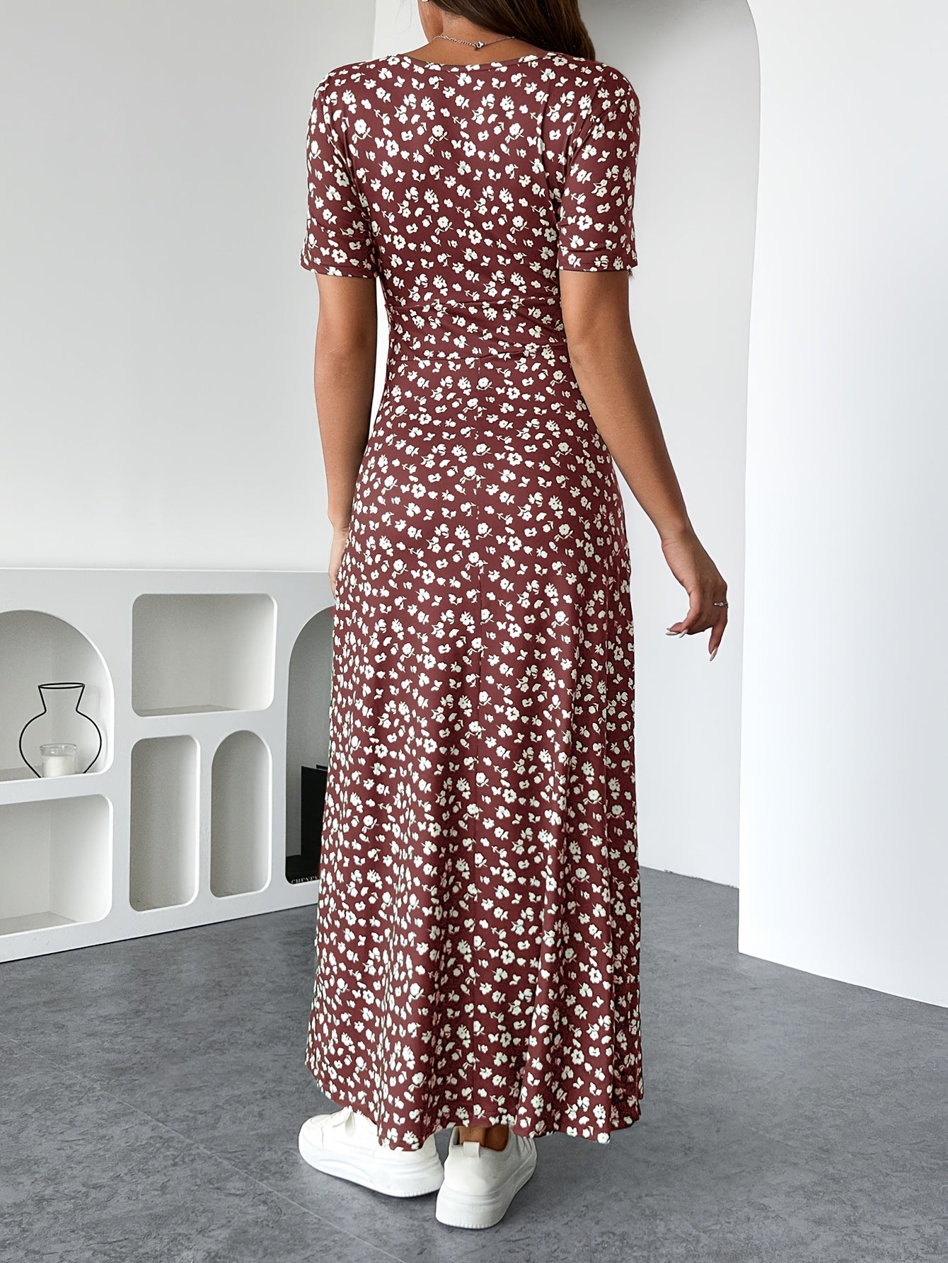 Elegant Midi Dress
