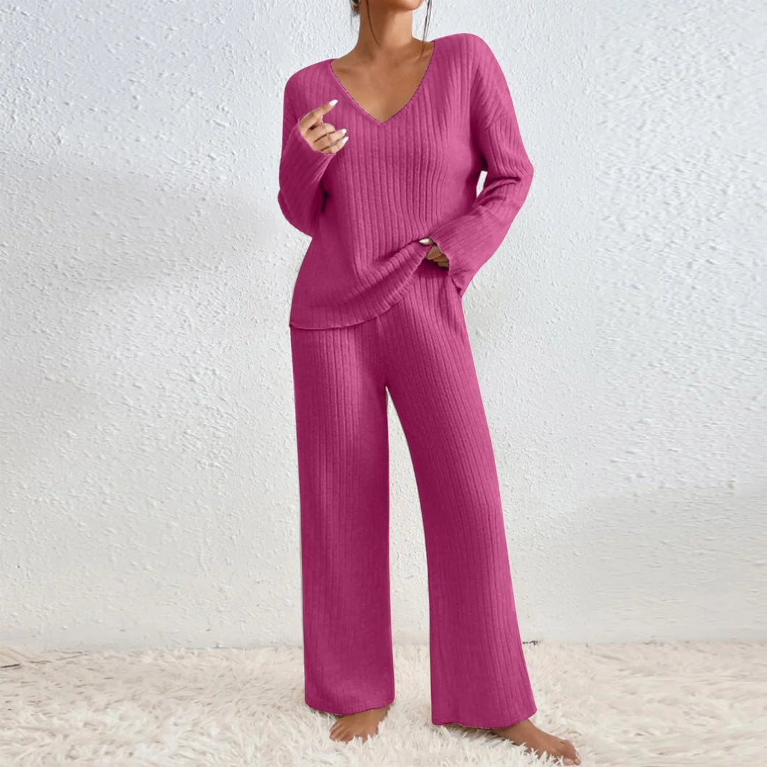 COMFORTABLE 2-PIECE SET