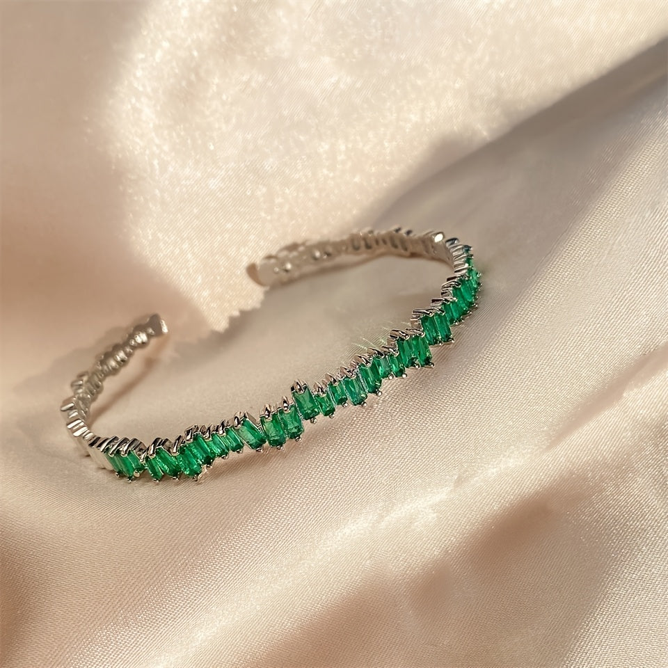 Modern Ring with Gold-tone