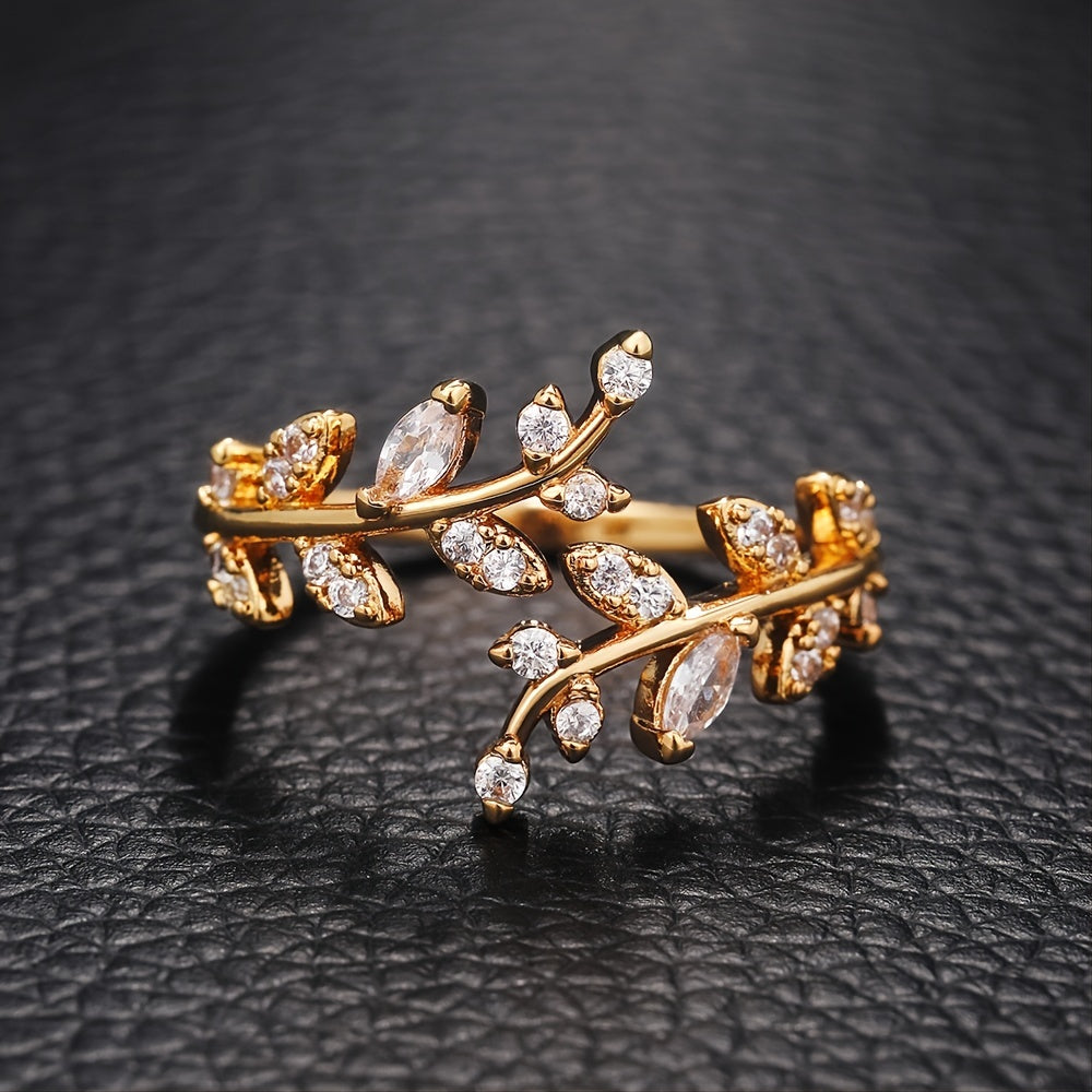 Timeless Ring with Gold-tone