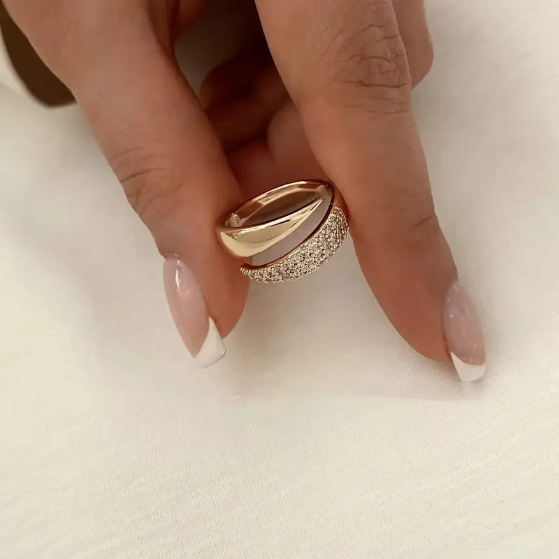 Evening Ring with Gold-tone