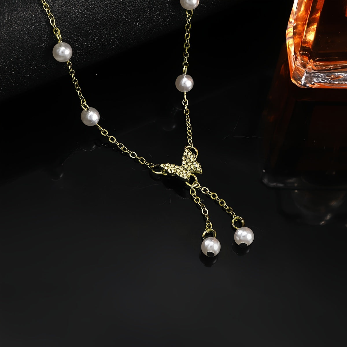 Modern Necklace with Pearl-inspired