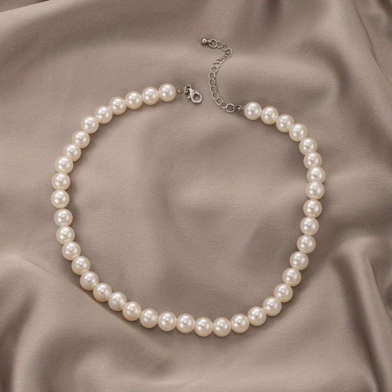 Boho Necklace with Pearl-inspired