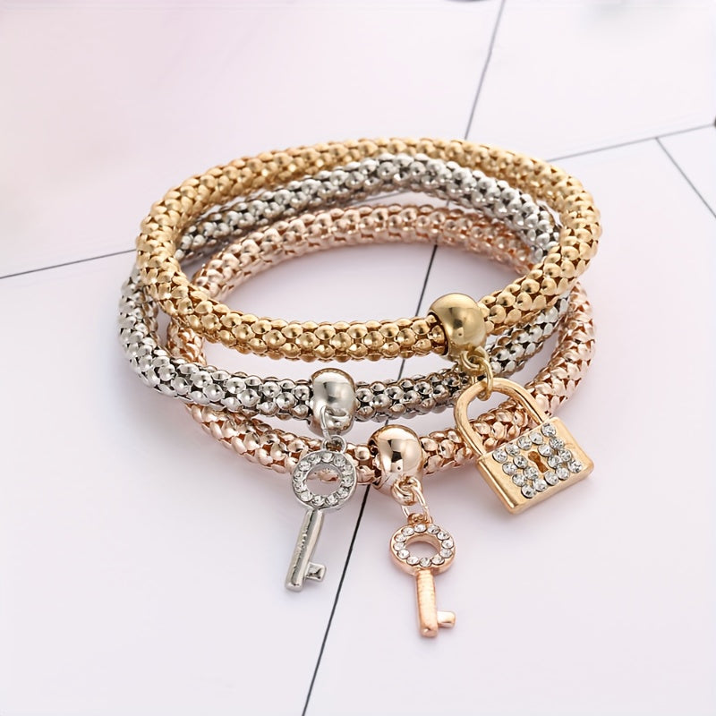 Vintage 3-Piece Necklace & Bracelet Set with Gold-tone