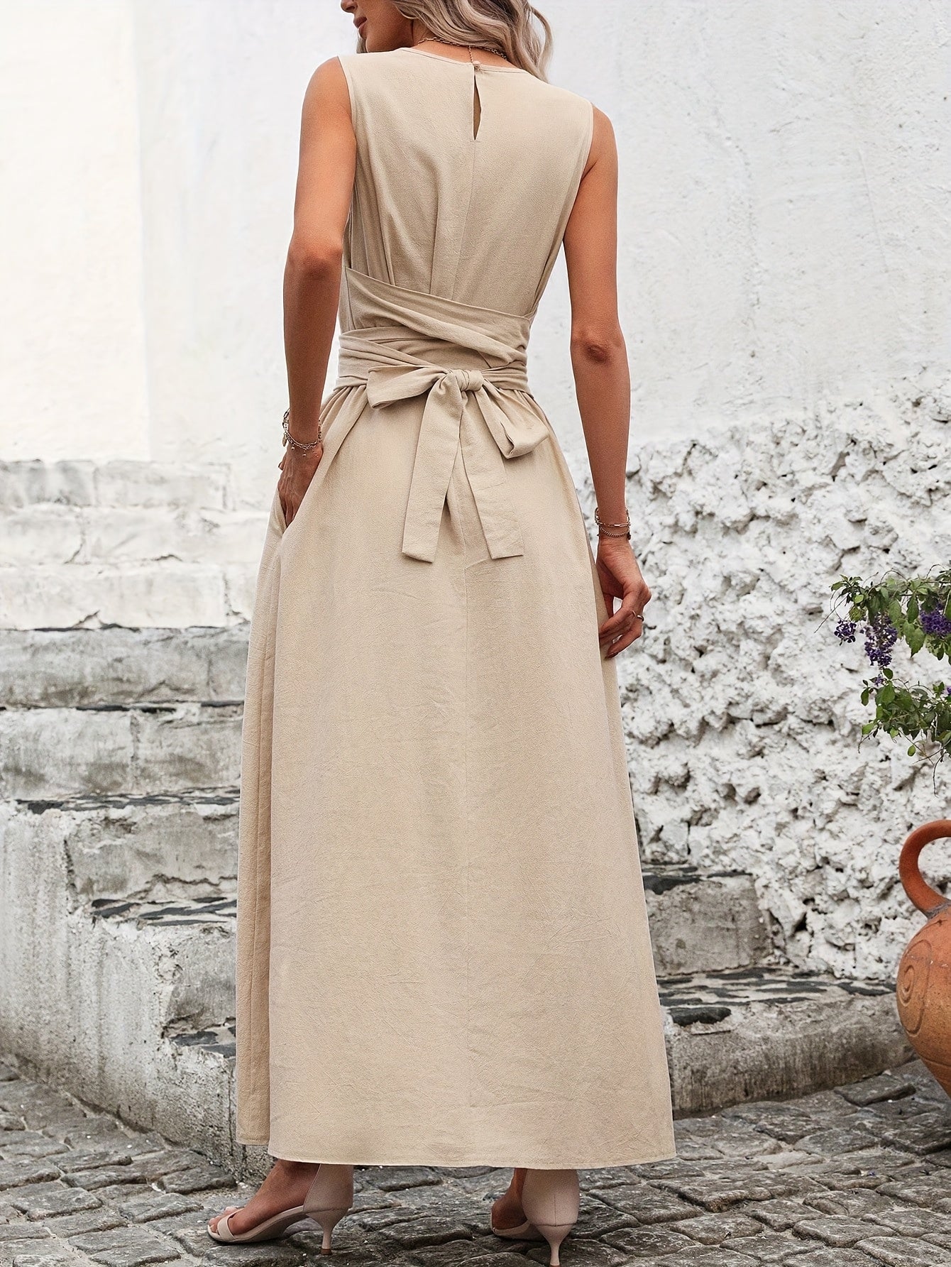Elegant Midi Dress