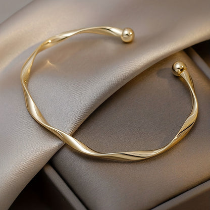 Modern 1-Piece Bracelet Set with Gold-tone