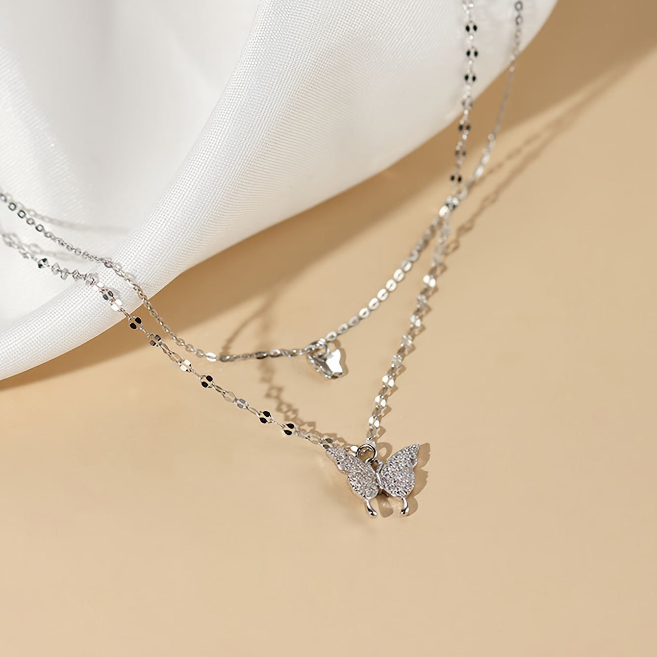 Modern 1-Piece Necklace Set with Gold-tone