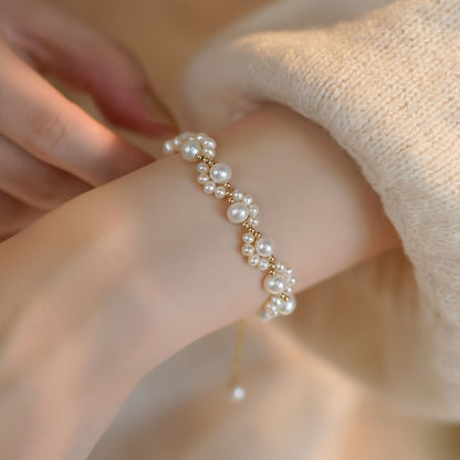 Modern 1-Piece Bracelet Set with Pearl-inspired