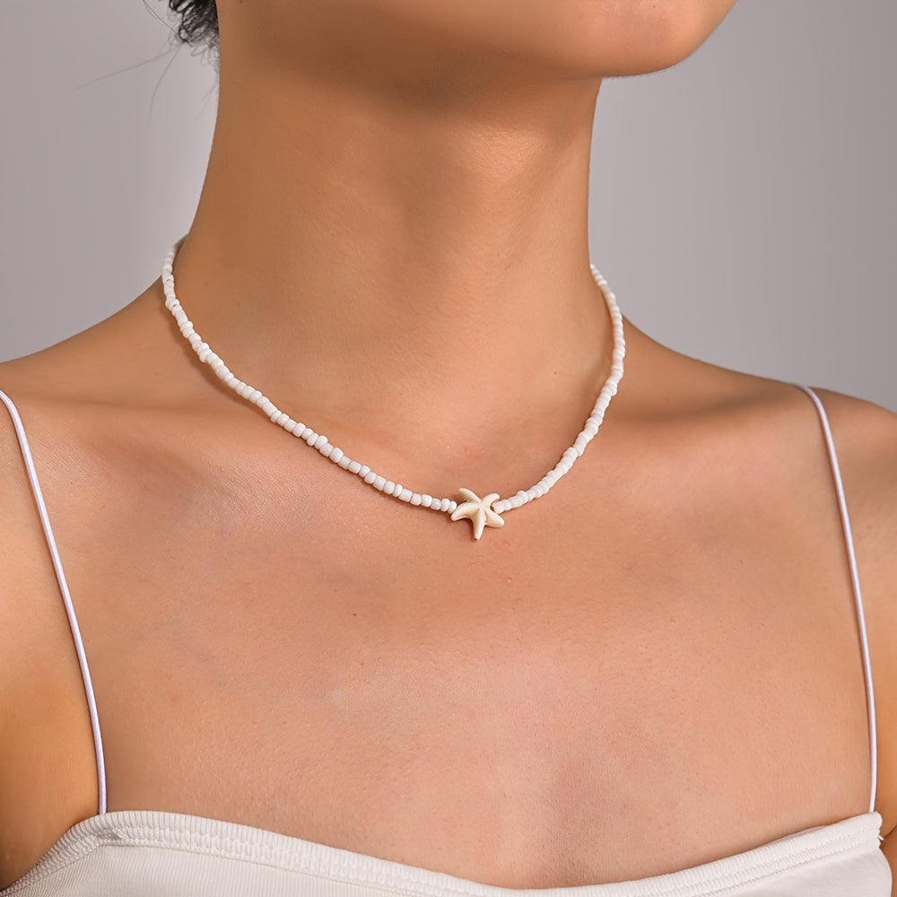 Modern Necklace with Polished finish