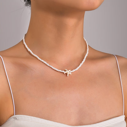 Modern Necklace with Polished finish