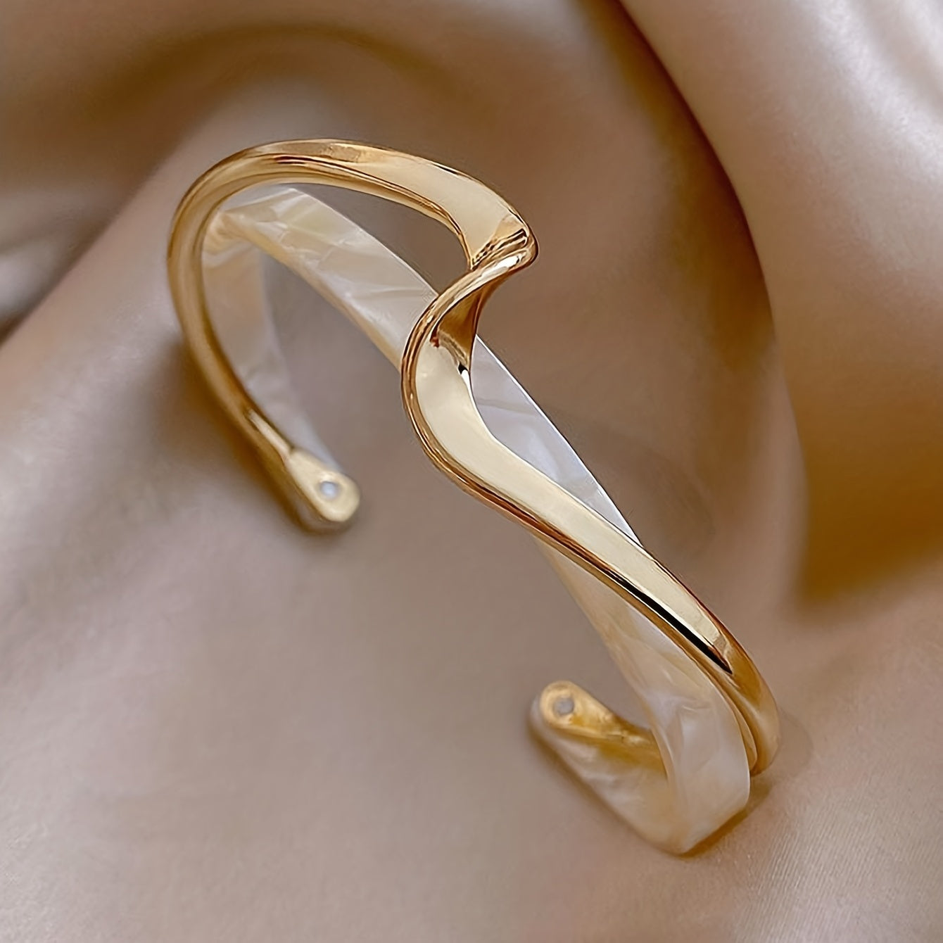 Modern Bracelet with Gold-tone