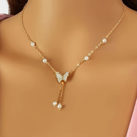 Modern Necklace with Pearl-inspired