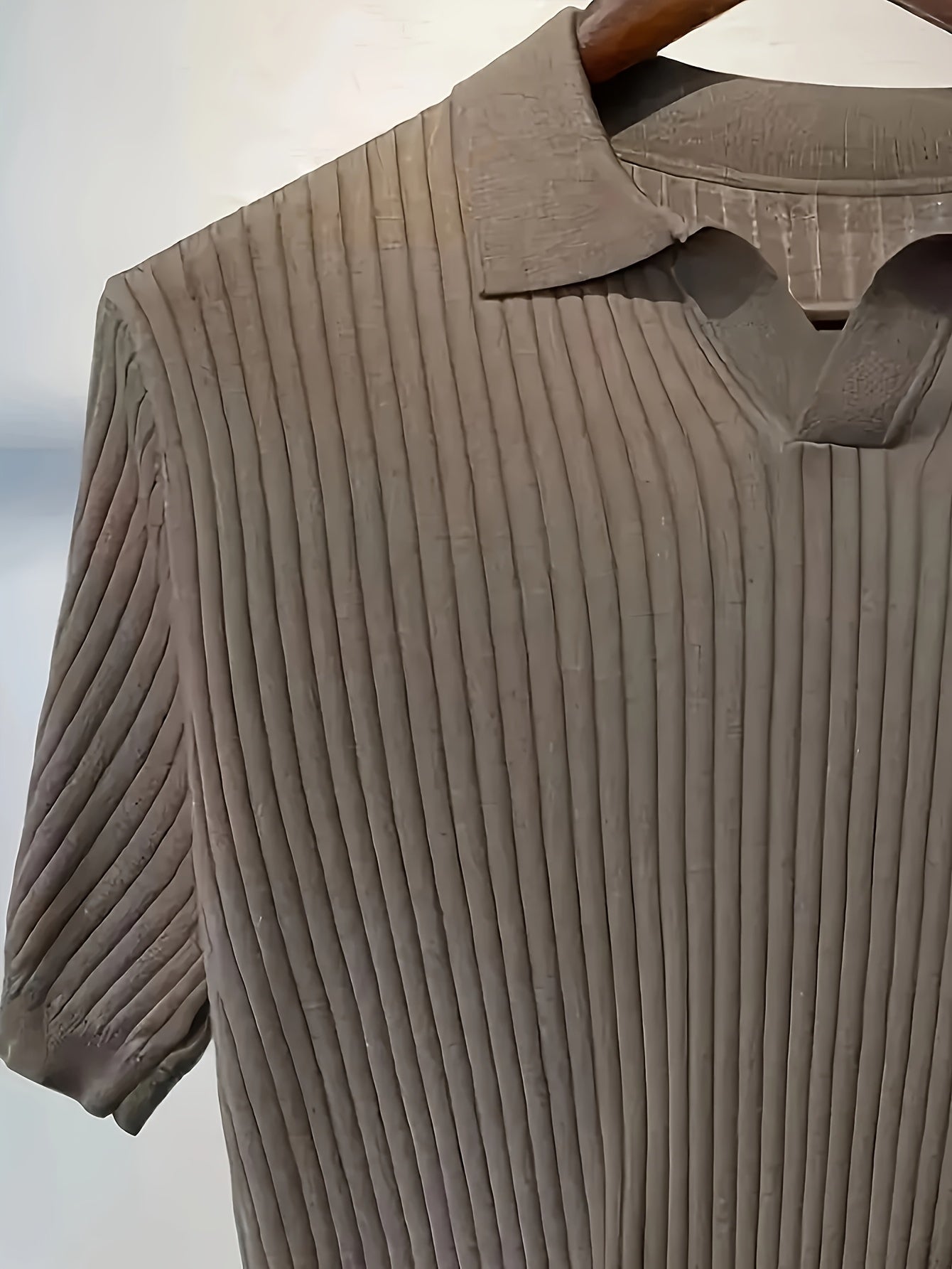 2024 New Men'S Small Hole Short Sleeve Polo Shirt Knitted Sweater - Beige, Medium Stretch, Solid Color, Regular Fit, All-Season Casual Wear, Casual Wear Sweater|Minimalist Style|Knit Construction, Sweater Vest