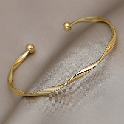 Modern 1-Piece Bracelet Set with Gold-tone