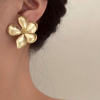 Vintage Earrings with Gold-tone