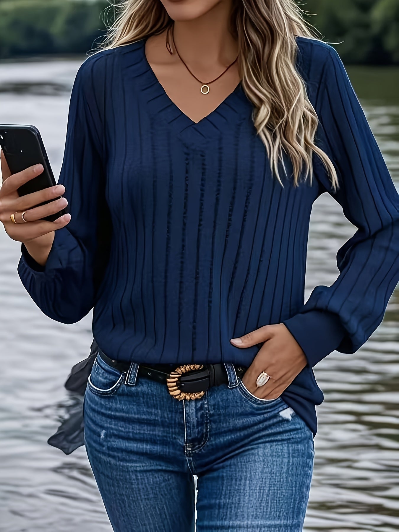[Cozy Ribbed V-Neck Sweater] Cozy Olive Green Ribbed V-Neck Sweater - Women's Loose Fit, Casual Style, Perfect for Fall/Winter