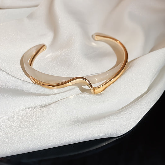 Modern Bracelet with Gold-tone